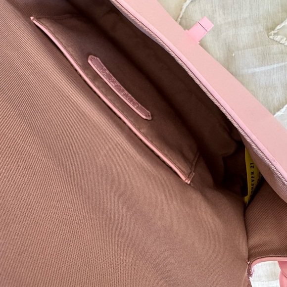 Pink bag - Picture 6 of 6